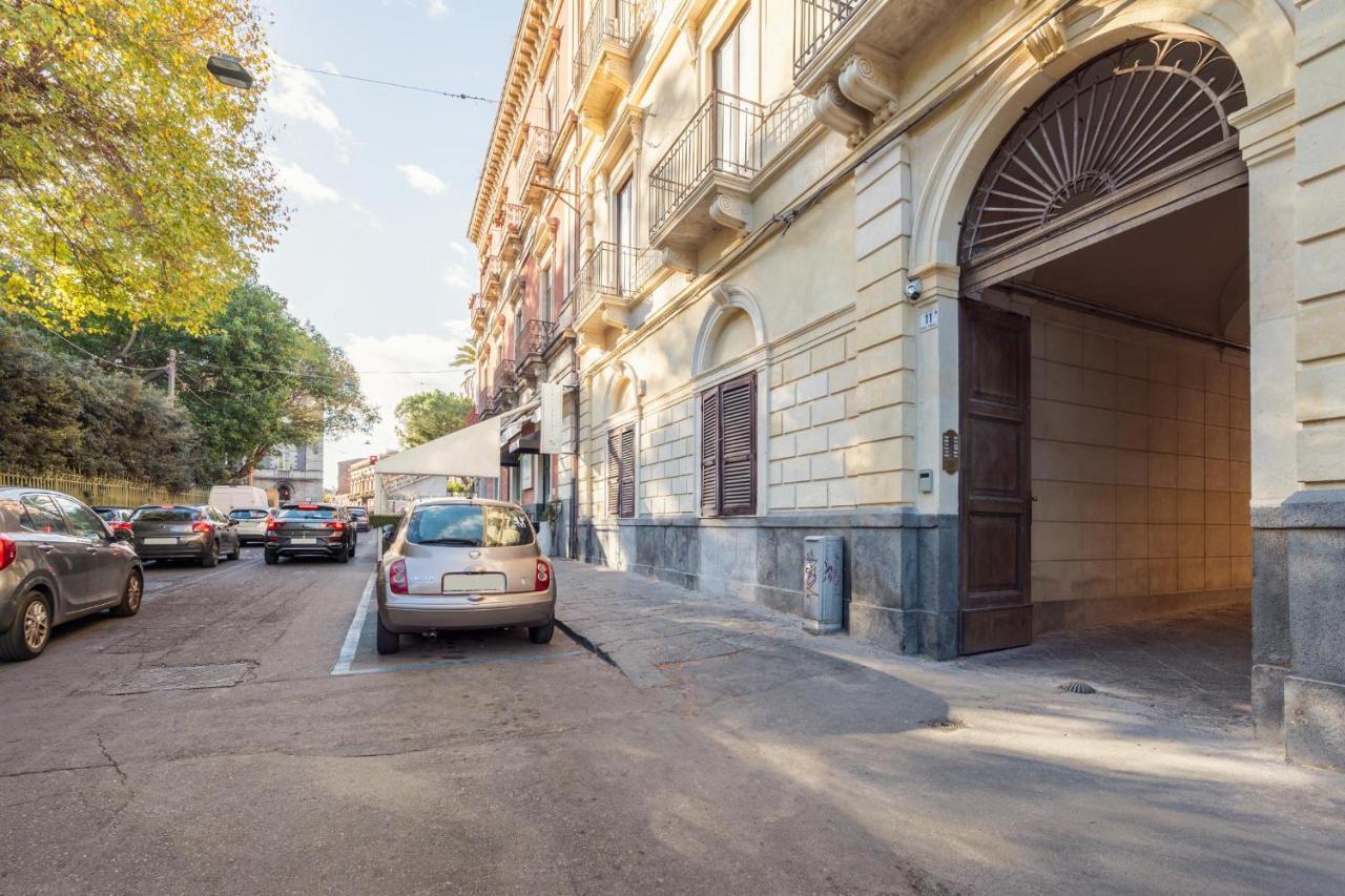 Bed and Breakfast Palazzobellini Катанія Екстер'єр фото